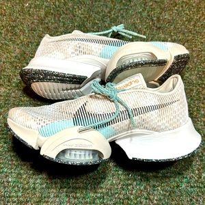 # 35-48  Nike Air Zoom SuperRep 2 Platinum Tint (Women's) - DH3383-091 - US